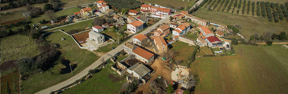 usici dvori